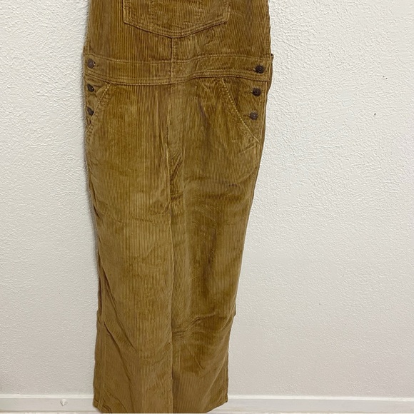NWT Levi's Baggy Corduroy Overalls In Ermine Tan - Picture 7 of 11